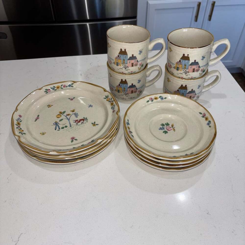 International China Heartland Dinnerware Set Country Farm Village